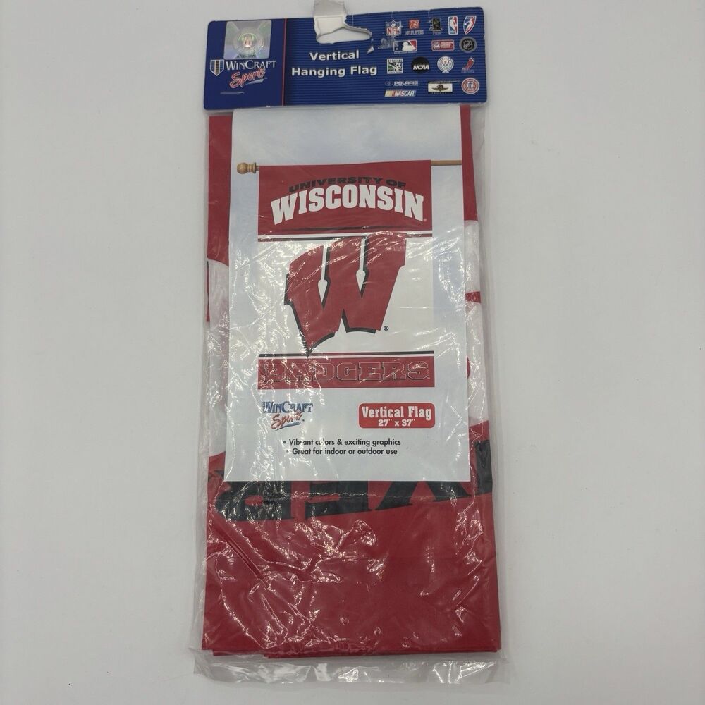 NEW University of Wisconsin 27" x 37" Vertical Hanging Flag Logo NCAA Badgers